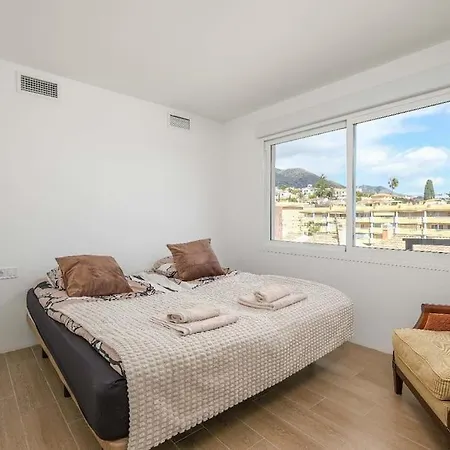 Spacious That Has It All! Villa Fuengirola