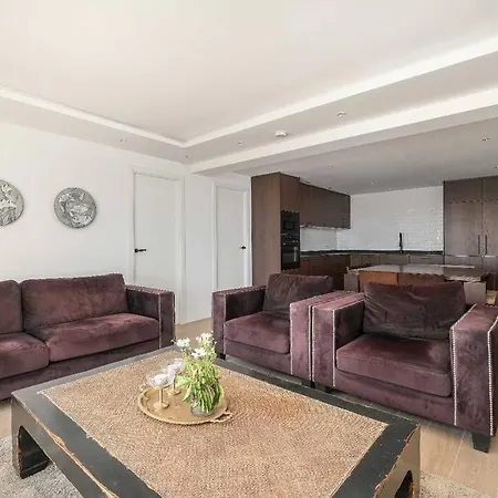 Villa Spacious That Has It All! Fuengirola