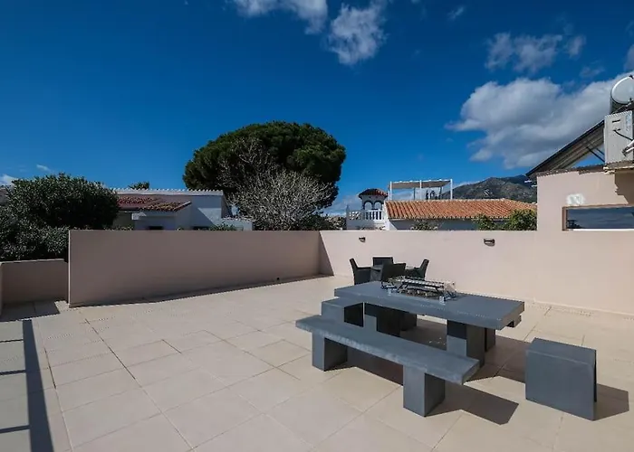 Spacious That Has It All! Villa *