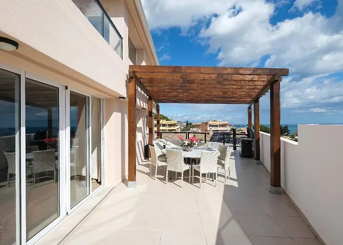 Spacious That Has It All! * Fuengirola