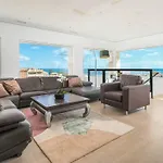 Spacious That Has It All! * Fuengirola